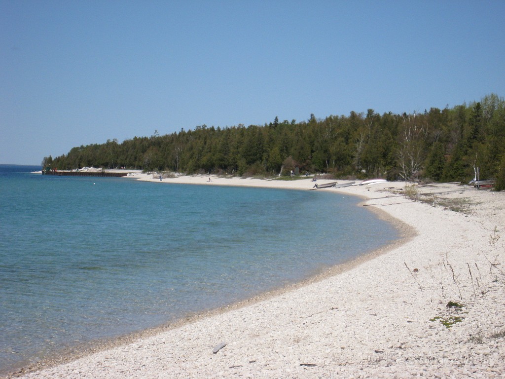 Mackinaw Island Area May 2008 0595.jpg - May 24 2008 a trip to Mackinac City for a 5 M race and a visit to Mackinac Island. A day to the UP, Paradise, Whitefish Point and Tahquamen Falls. This was followed by trips to Petoskey and Charlevoix.